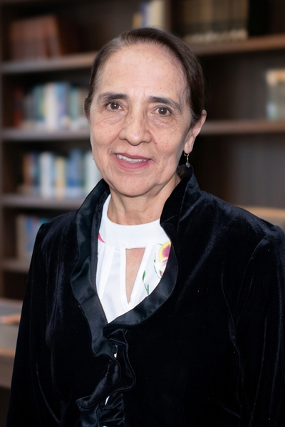MIRIAM ARNEZ 400x600 14